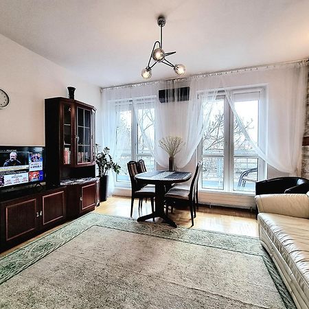 Saska Kepa Apartment วอร์ซอ ภายนอก รูปภาพ
