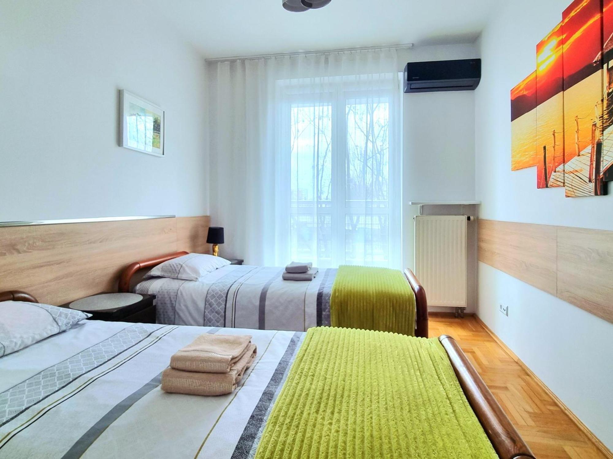 Saska Kepa Apartment วอร์ซอ ภายนอก รูปภาพ